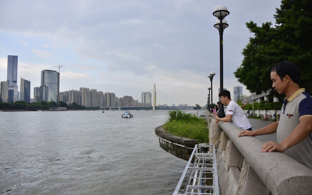 Can crowdsourcing help clean up China’s waters? Two new papers explore emerging digital environmental governance in China
